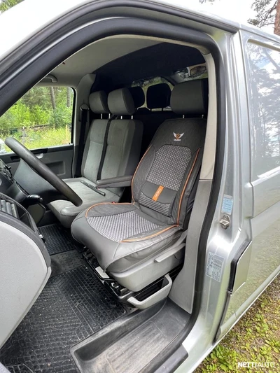 Volkswagen Transporter 2009, photo 3/3