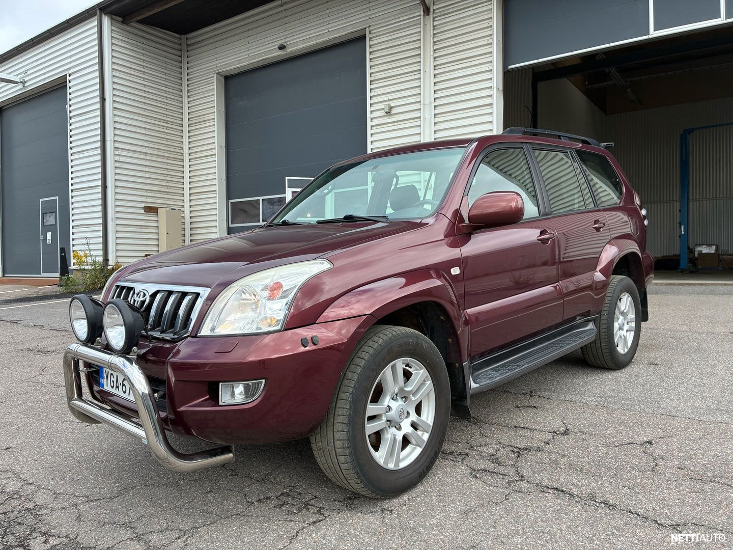 Toyota Land Cruiser