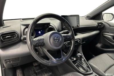 Toyota Yaris 1,5 Hybrid Premium 2021, kuva 6/29