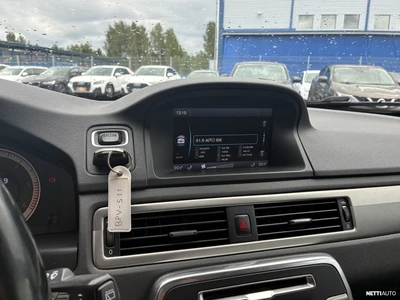 Volvo V70 D3 Momentum Business 2013, kuva 7/10
