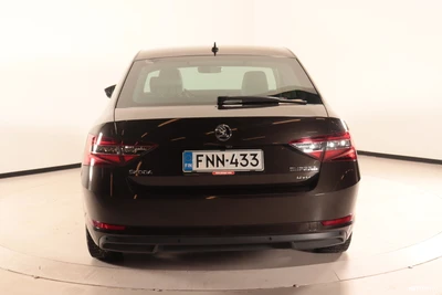 Skoda Superb 2018, kuva 7/56