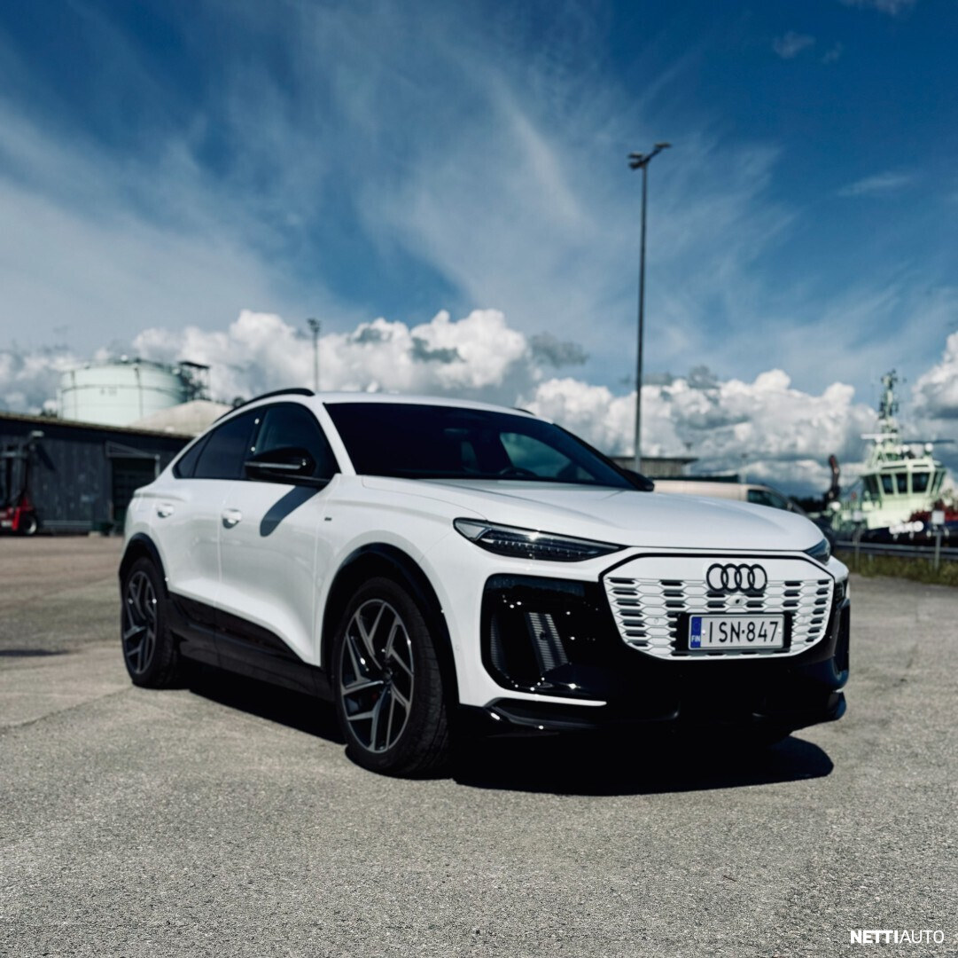 Audi Q6 e-tron
