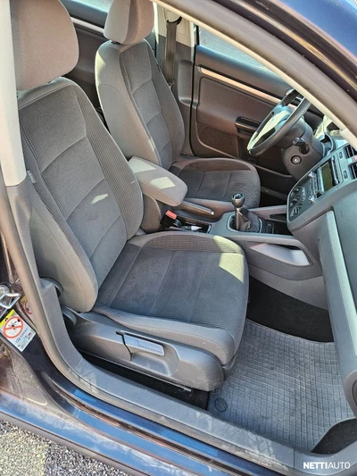 Volkswagen Jetta 2009, photo 7/7