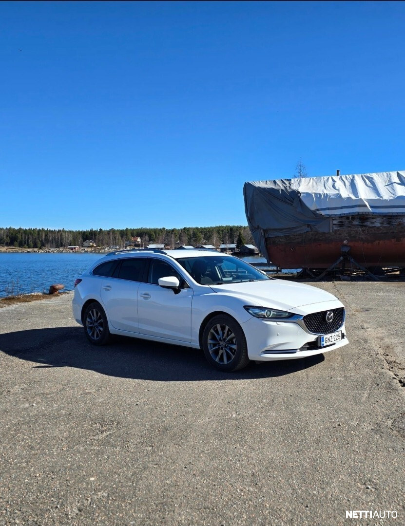Mazda 6