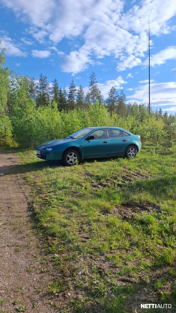 Mazda 323F