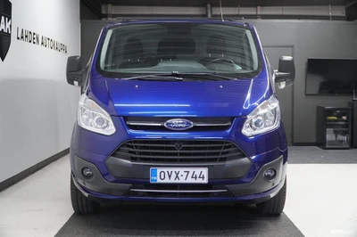Ford Transit Custom 2.0TDCi 130hv L2H1 2017, photo 3/12