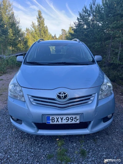 Toyota Verso 2,0 D-4D 126 DPF Linea Sol 2009, photo 3/24