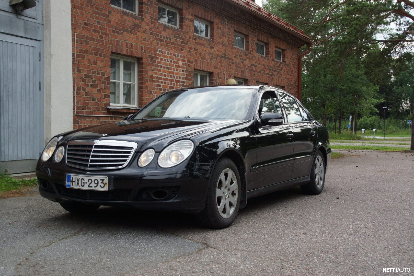 Mercedes-Benz E