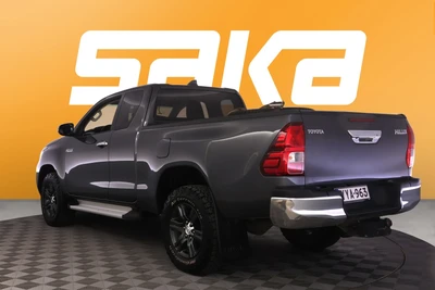 Toyota Hilux Extra Cab 4WD 2,4D Active 2024, photo 5/28