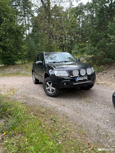 Suzuki Grand Vitara 2009, kuva 2/15