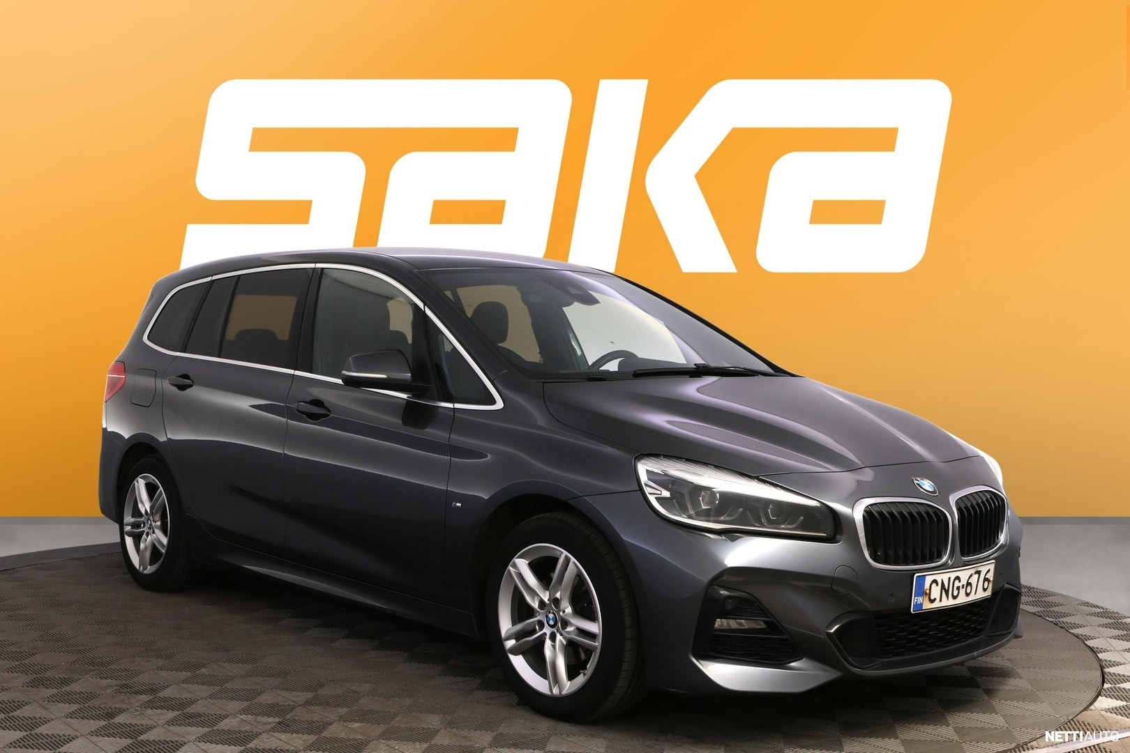 BMW 216