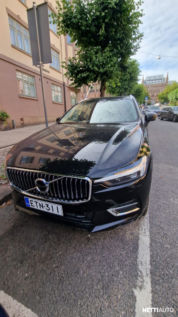 Volvo XC60 2021, photo 1/24