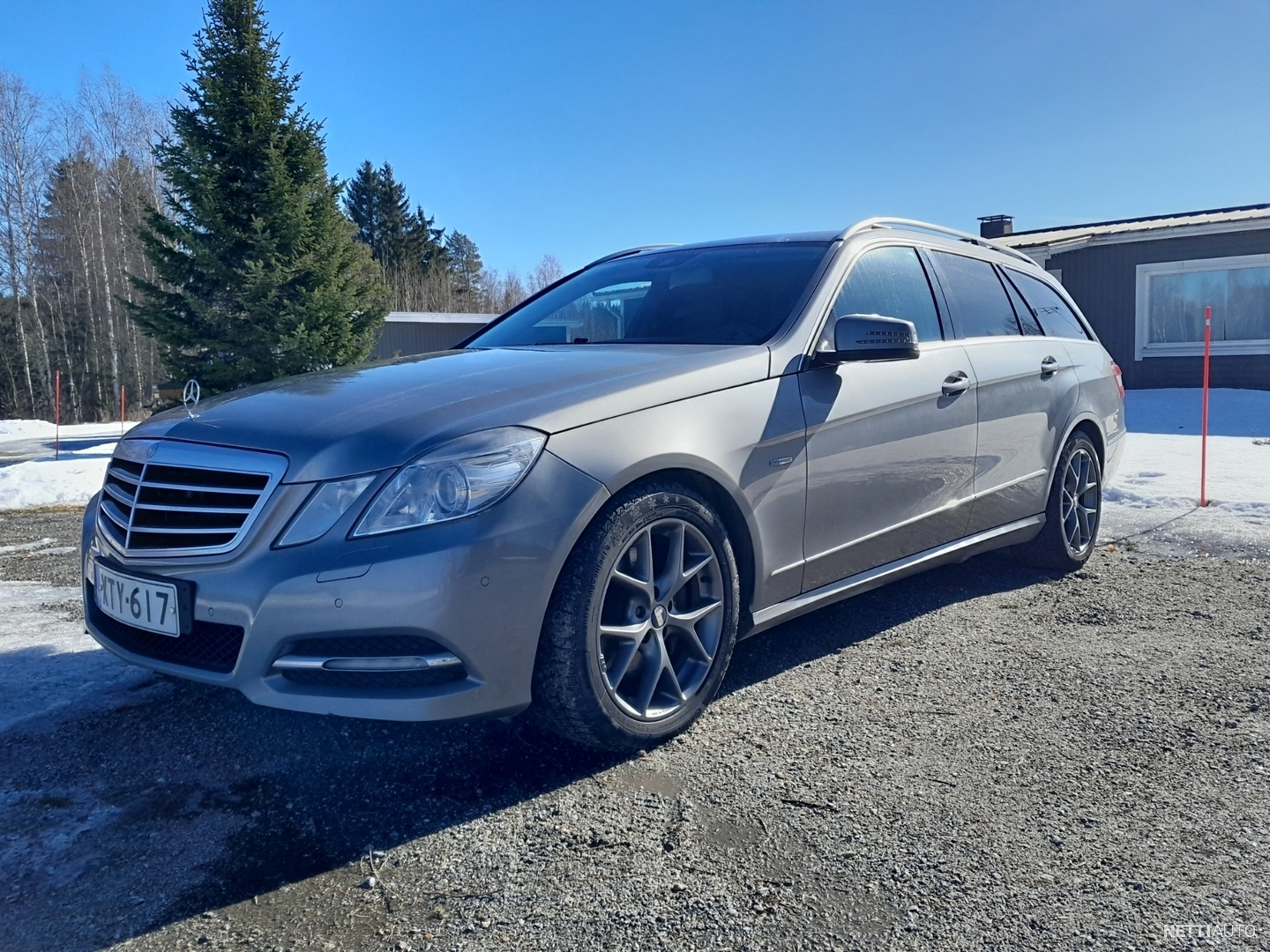 Mercedes-Benz E