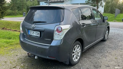 Toyota Verso 2011, kuva 4/18