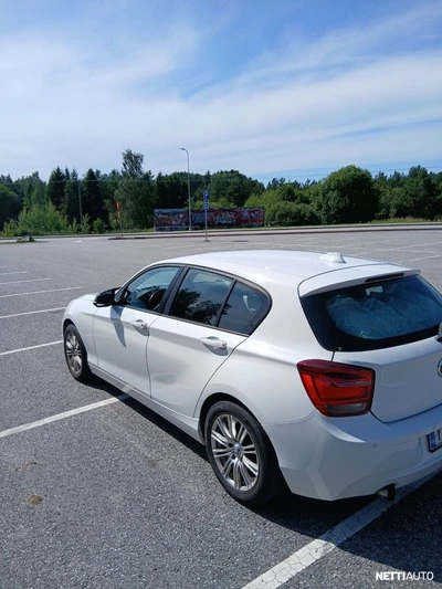 BMW 116 F20 TwinPower Turbo A Business 2011, kuva 6/7