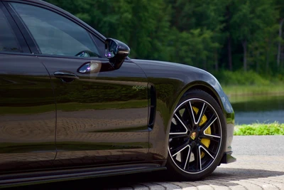 Porsche Panamera Turbo S E-Hybrid 2018, photo 7/18