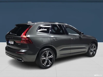 Volvo XC60 2021, photo 4/19