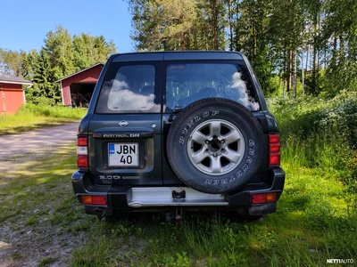 Nissan Patrol GR 3,0 Di Wagon Luxury 4x4 2000, photo 7/8