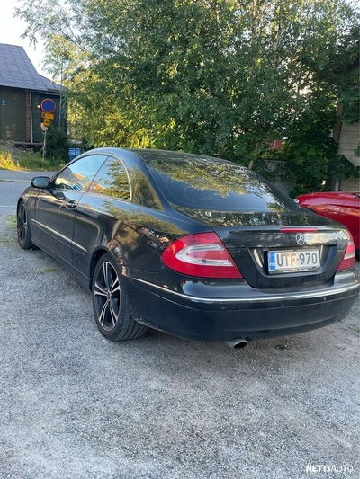 Mercedes-Benz CLK 320 2002, photo 6/11