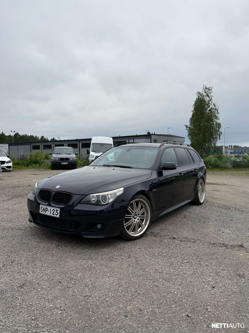 BMW 525
