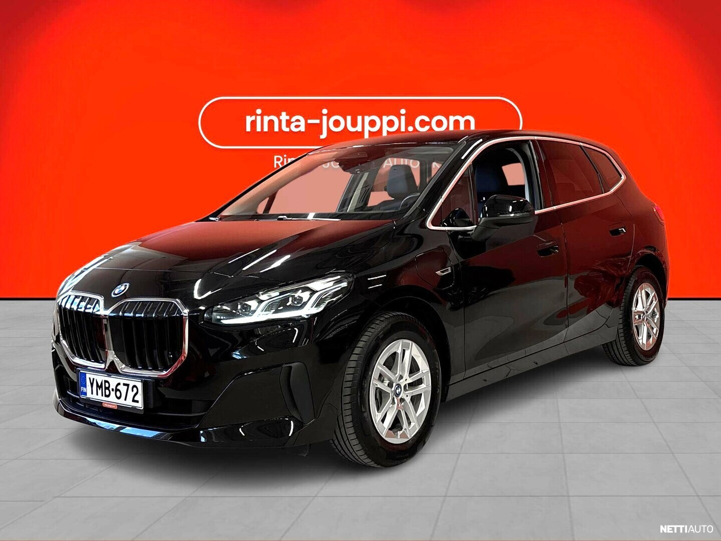BMW 225