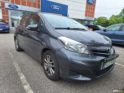 Toyota Yaris 2014, photo 2/13