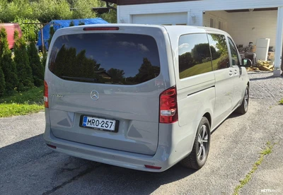 Mercedes-Benz EQV 300 e keskipitkä A2 2024, photo 3/10