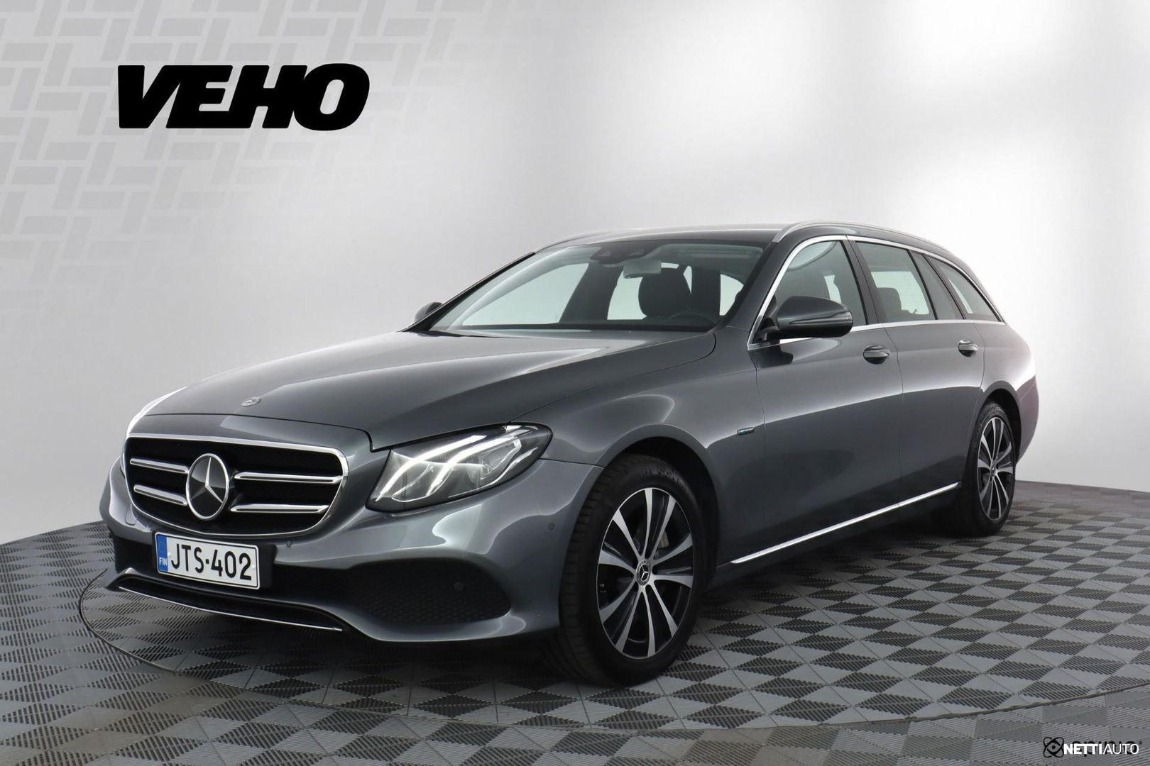 Mercedes-Benz E