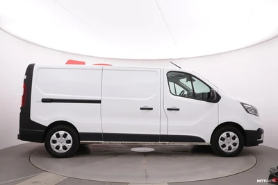 Renault Trafic 2022, photo 6/24