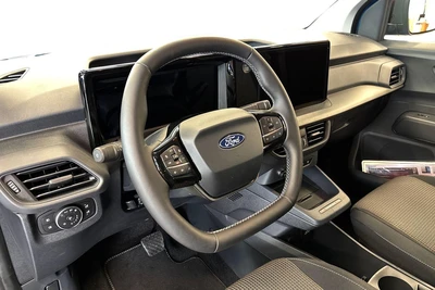 Ford Tourneo Courier 2026, photo 7/23