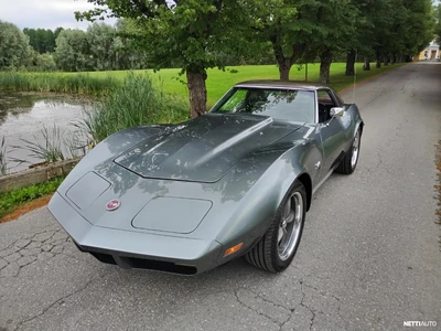 Chevrolet Corvette 1973, kuva 2/50
