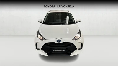 Toyota Yaris 1,5 Hybrid Active 2022, photo 7/18
