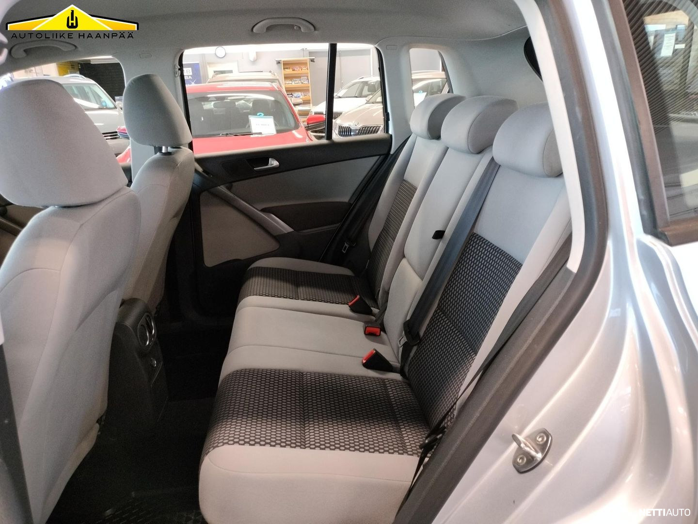 Volkswagen Tiguan 2009, photo 6/28