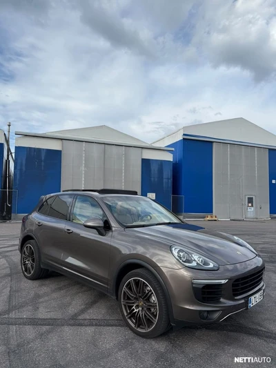 Porsche Cayenne 2015, photo 4/32