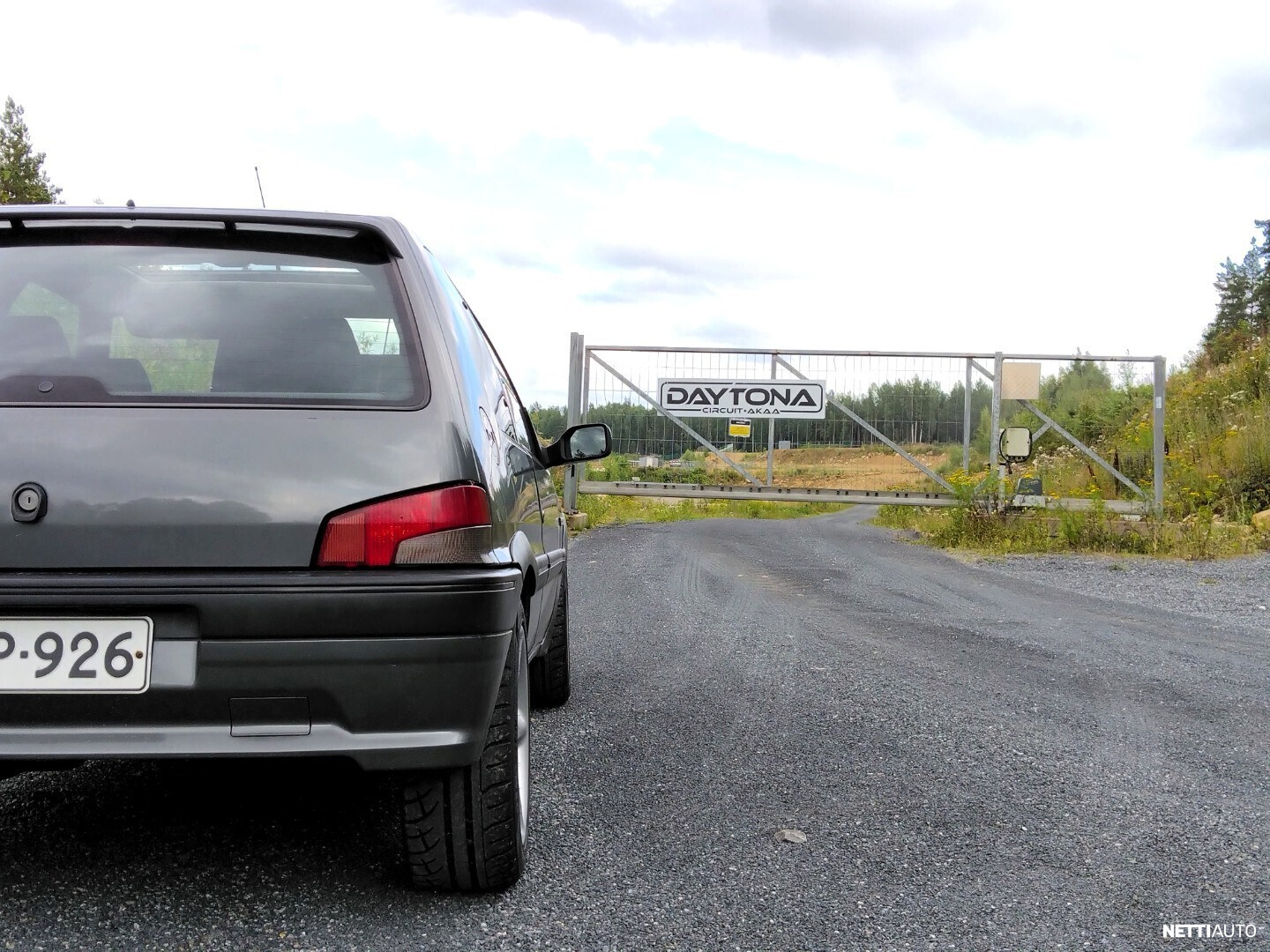 Peugeot 106