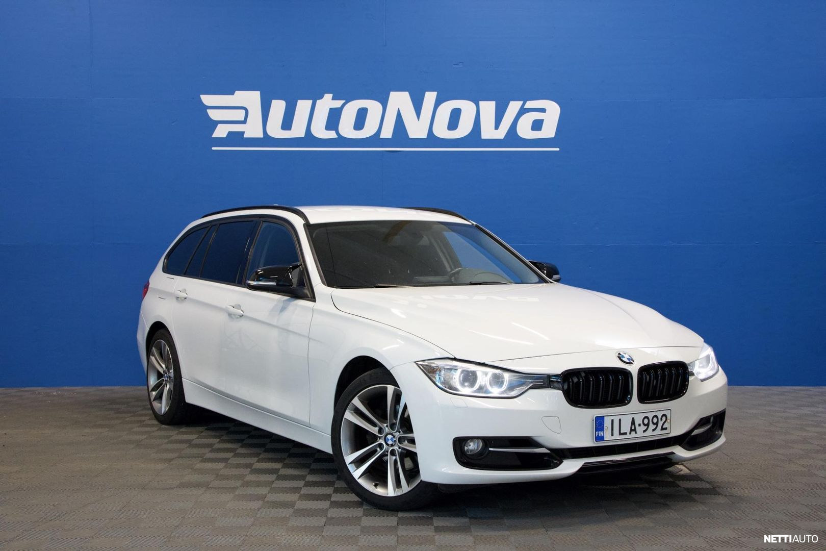 BMW 320
