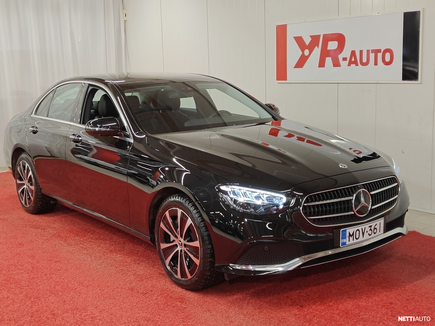 Mercedes-Benz E