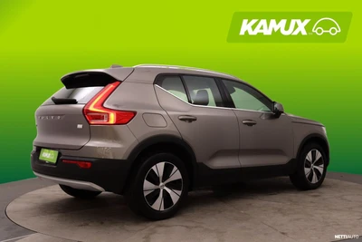 Volvo XC40 2021, photo 2/34