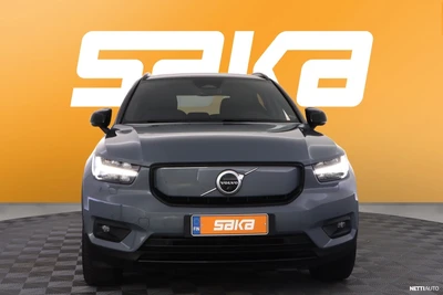 Volvo XC40 2022, photo 2/29