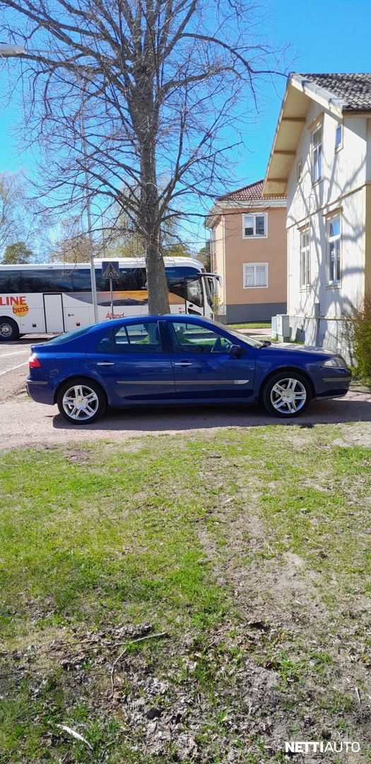 Renault Laguna