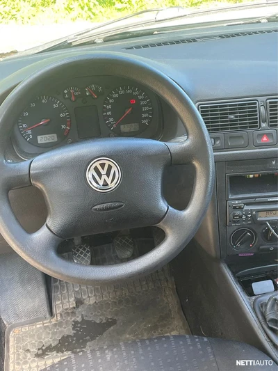 Volkswagen Golf 2001, kuva 5/7