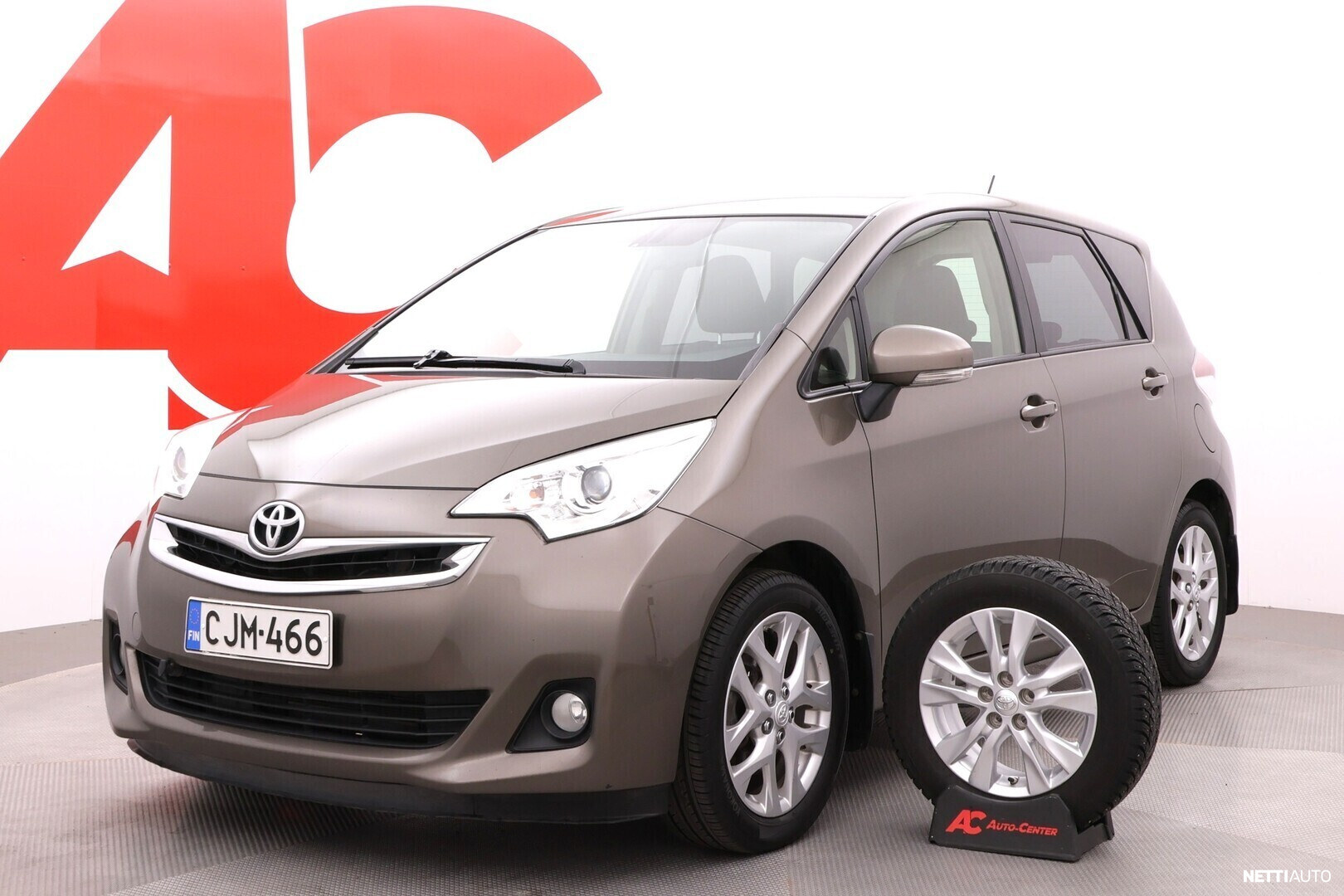 Toyota Verso-S