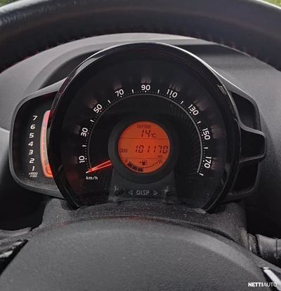 Toyota Aygo 1,0 VVT-i x-play 5ov 2018, kuva 4/15