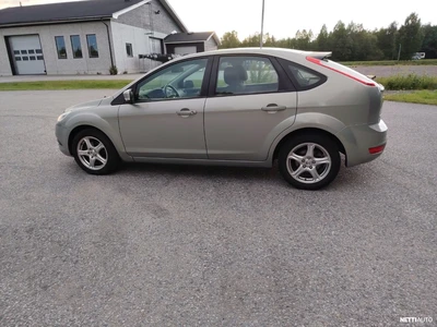 Ford Focus 2009, photo 5/5
