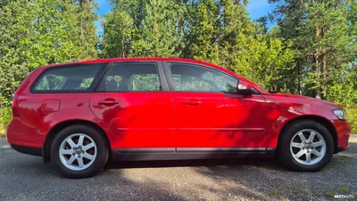 Volvo V50 1,8 (125 hv) man 2008, kuva 5/10