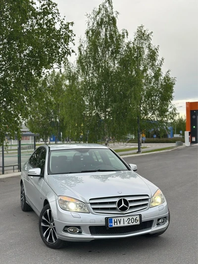 Mercedes-Benz C CDI Premium Business 2009, kuva 4/12
