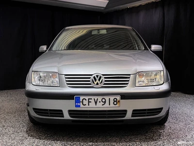 Volkswagen Bora 1,6 77kW 2003, photo 5/14