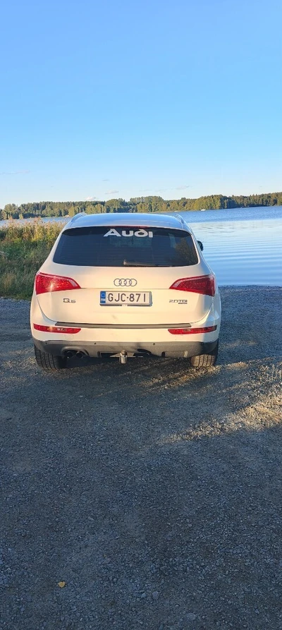 Audi Q5 2,0 TDI (DPF) S tronic Business 2010, kuva 4/6