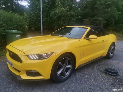 Ford Mustang Capriolet 2015, photo 7/21