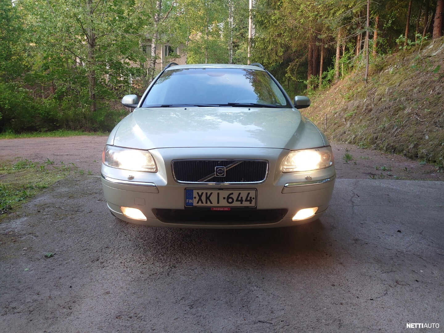 Volvo V70